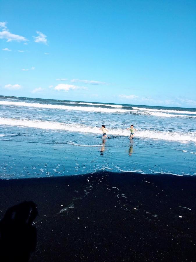 海まで3分bbqテラス付き貸別荘 バケーションレンタルハウス Nalu Resort Japan Ichinomiya  Exterior foto